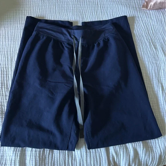 FIGS High Waisted Livingston Basic Scrub Pants - Picture 2 of 4